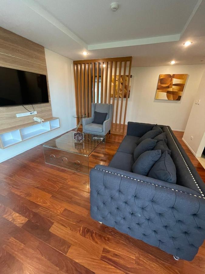 Vivi Avenue Thonglor Apartment Bangkok Exterior photo