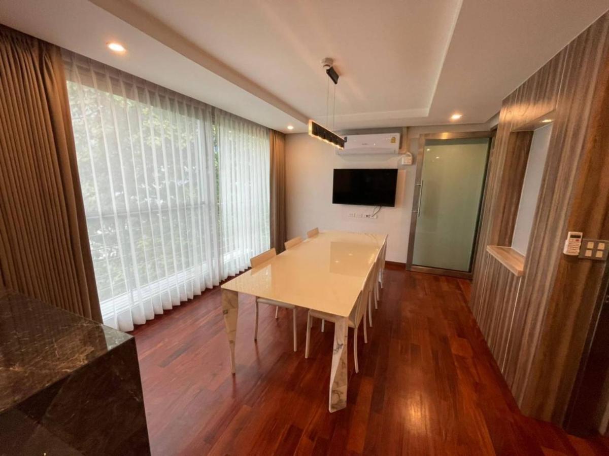 Vivi Avenue Thonglor Apartment Bangkok Exterior photo